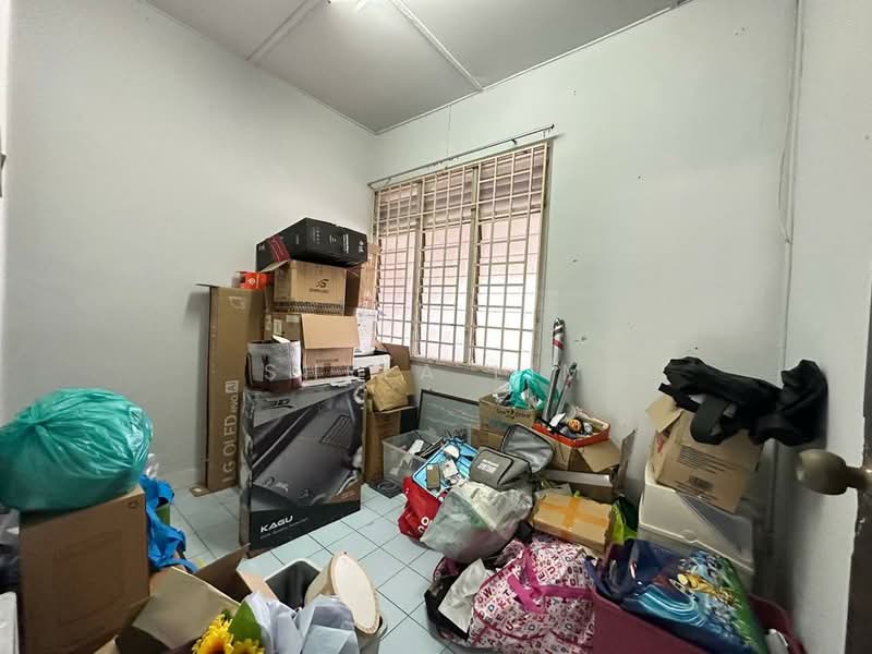 1-storey Terraced House for Sale in Taman Johor Jaya (Johor Bahru) - Shela Lim - Interior - PropertyGuru.com.my