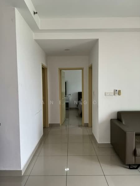 Pangsapuri untuk Dijual di Austin Suites (Permata Austin) - Jane Ngoi - Corridor - PropertyGuru.com.my