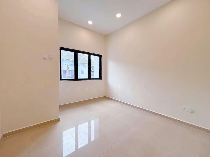 2-storey Terraced House for Sale in Taman Skudai Baru (Skudai) - Yuki Cheng - PropertyGuru.com.my