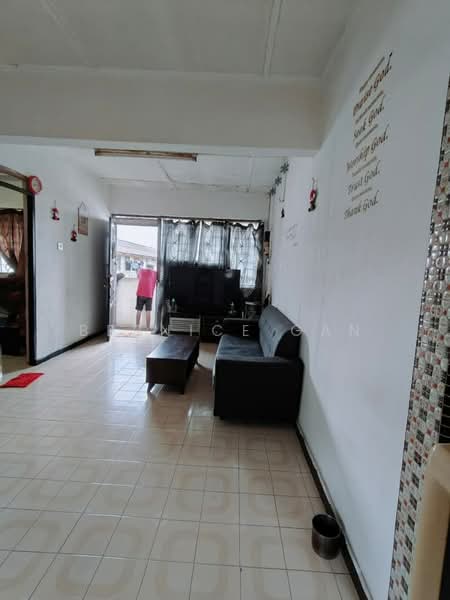 Rumah Flat untuk Dijual di Flat Taman Ungku Tun Aminah - Bernice Gan - PropertyGuru.com.my