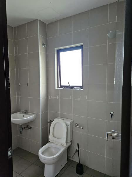 Rumah Teres untuk Dijual di Iskandar Puteri (Nusajaya) (Johor) - Lui Lui - Bathroom - PropertyGuru.com.my