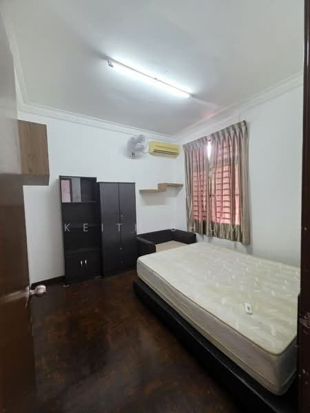 2-storey Terraced House for Sale in Johor Bahru (Johor) - Keith Shum - Bedroom - PropertyGuru.com.my