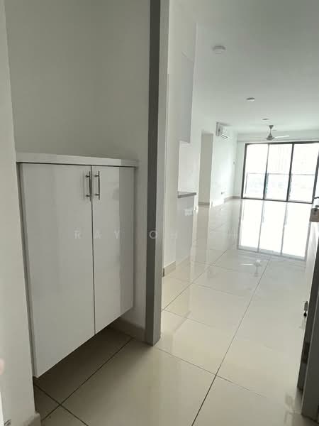 Kondominium untuk Dijual di Mizumi Residences - Ray Oh Oh - Living Room - PropertyGuru.com.my