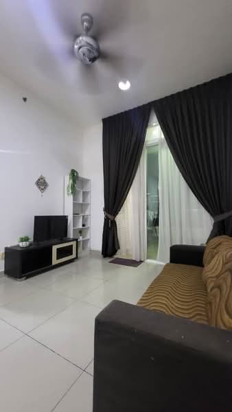 Kondominium untuk Disewa di Mutiara Ville - Darren Lim - Living Room - PropertyGuru.com.my