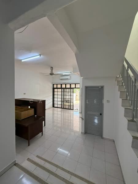 2-storey Terraced House for Rent in Taman Desa Cemerlang (Ulu Tiram) - Calvin Lee - PropertyGuru.com.my