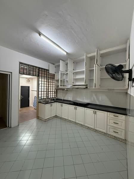 2-storey Terraced House for Rent in Taman Desa Cemerlang (Ulu Tiram) - Calvin Lee - PropertyGuru.com.my