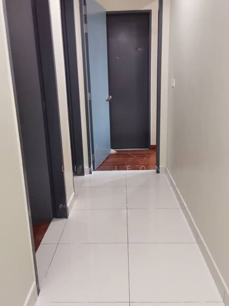Service Residence for Sale at Impiria Residensi Bukit Tinggi Klang - Lim Jeon - Corridor - PropertyGuru.com.my