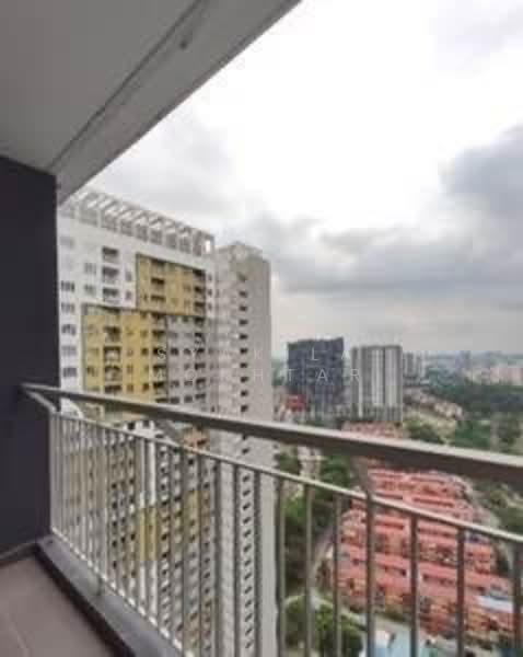 Kondominium untuk Dijual di The Holmes 1 - Syakila Mokhtar - Balcony - PropertyGuru.com.my