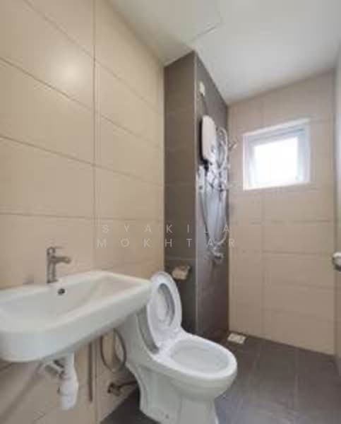 Kondominium untuk Dijual di The Holmes 1 - Syakila Mokhtar - Bathroom - PropertyGuru.com.my