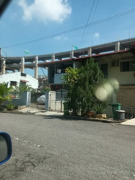 Untuk Disewa - Taman Len Seng