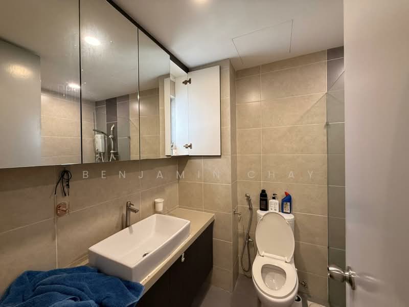 Kondominium untuk Dijual di Kiara Residence 2 (Residensi Kiara Jalil 2) - Benjamin Chay - Bathroom - PropertyGuru.com.my
