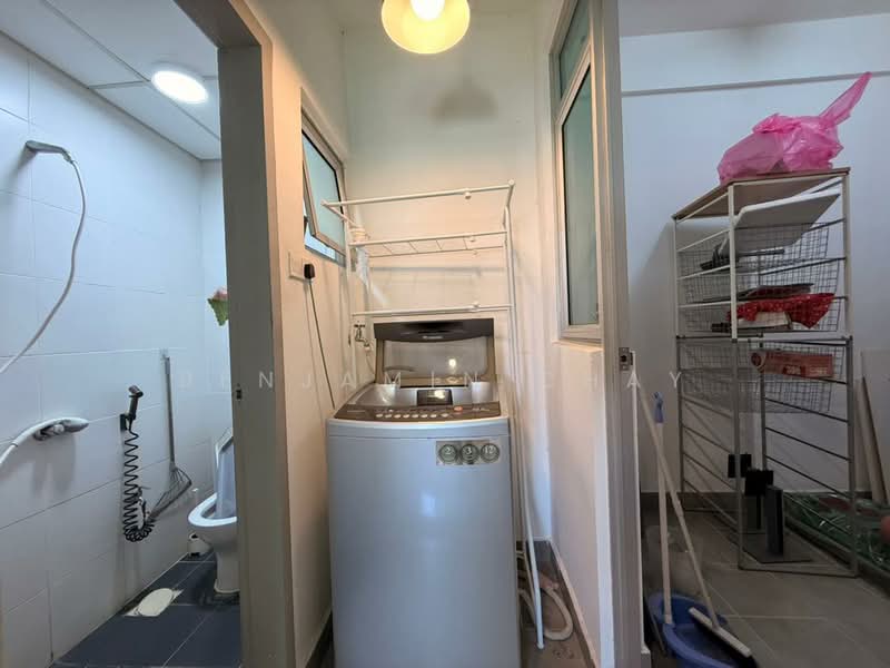 Kondominium untuk Dijual di Kiara Residence 2 (Residensi Kiara Jalil 2) - Benjamin Chay - Bathroom - PropertyGuru.com.my