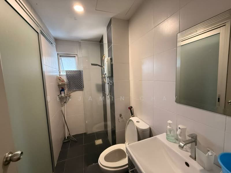 Kondominium untuk Dijual di Kiara Residence 2 (Residensi Kiara Jalil 2) - Benjamin Chay - Bathroom - PropertyGuru.com.my