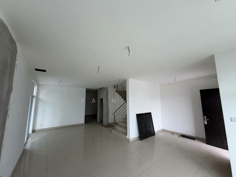 Cluster House for Sale in Johor Bahru (Johor) - Rain Ng - Living Room - PropertyGuru.com.my