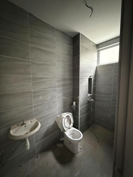 Cluster House for Sale in Johor Bahru (Johor) - Rain Ng - Bathroom - PropertyGuru.com.my