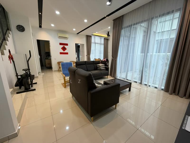 Rumah Teres untuk Disewa di Kulai (Johor) - LZ Lau - Living Room - PropertyGuru.com.my