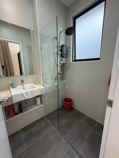 Rumah Teres untuk Disewa di Kulai (Johor) - LZ Lau - Bathroom - PropertyGuru.com.my