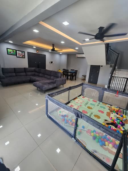 2-storey Terraced House for Sale in Bandar Tiram (Ulu Tiram) - Carol Low - Living Room - PropertyGuru.com.my