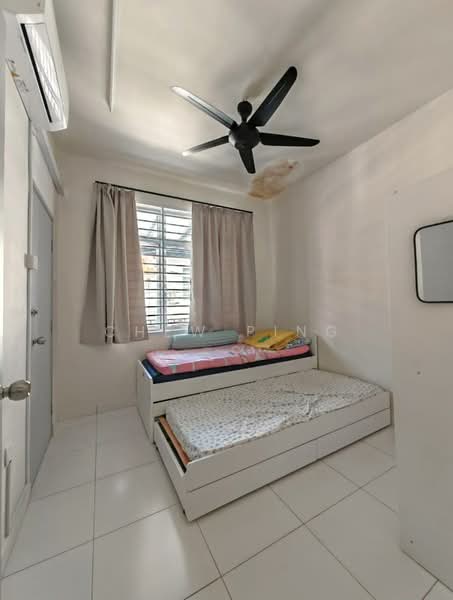 Rumah Teres 2 Tingkat untuk Disewa di Skudai (Johor) - Chew Ping - Bedroom - PropertyGuru.com.my