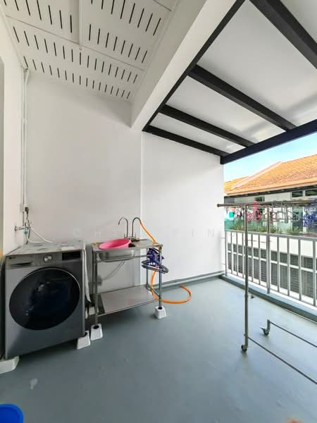 Rumah Teres 2 Tingkat untuk Disewa di Skudai (Johor) - Chew Ping - Balcony - PropertyGuru.com.my