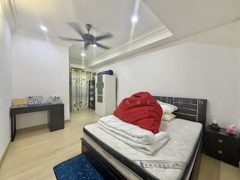 Untuk Dijual - Seksyen 4