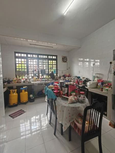 Rumah Teres 2 Tingkat untuk Dijual di Taman Daya (Johor Bahru) - May Lim - Kitchen - PropertyGuru.com.my