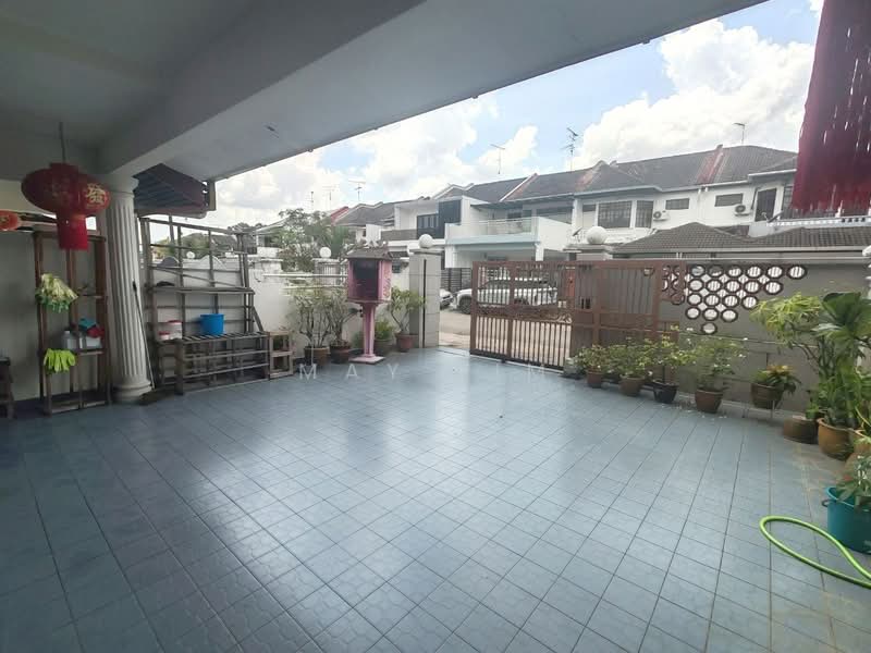 Rumah Teres 2 Tingkat untuk Dijual di Taman Daya (Johor Bahru) - May Lim - Exterior - PropertyGuru.com.my