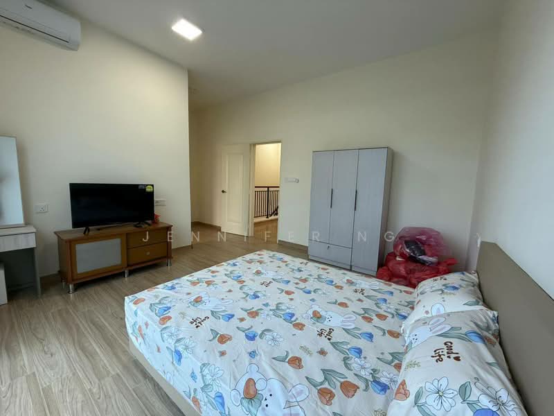 Rumah Teres 2 Tingkat untuk Dijual di Taman Damansara Aliff (Tampoi) - Jennifer Ng - Bedroom - PropertyGuru.com.my