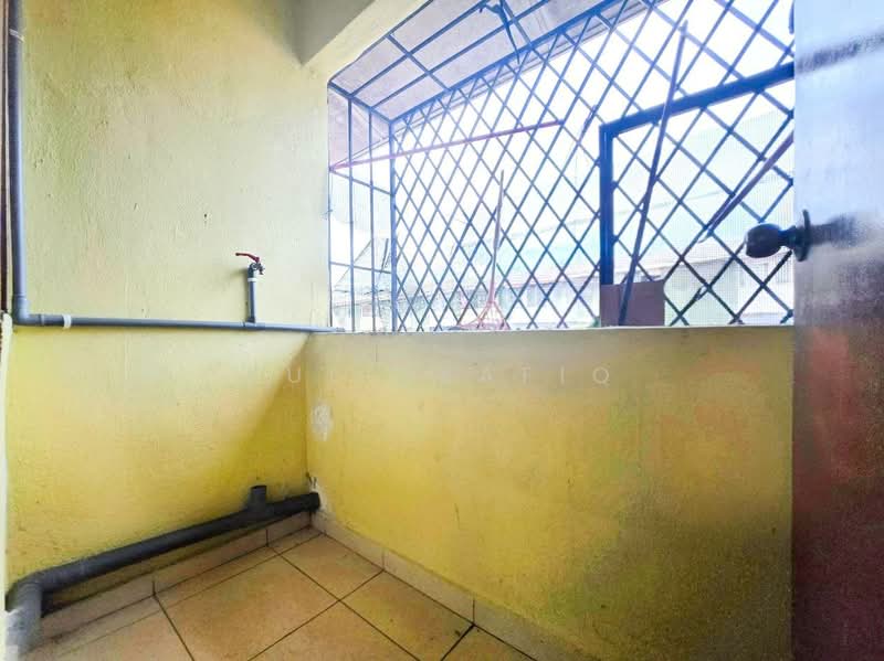 Flat for Sale at Flat Pandan Indah 3/3 - Zul Syafiq - Balcony - PropertyGuru.com.my
