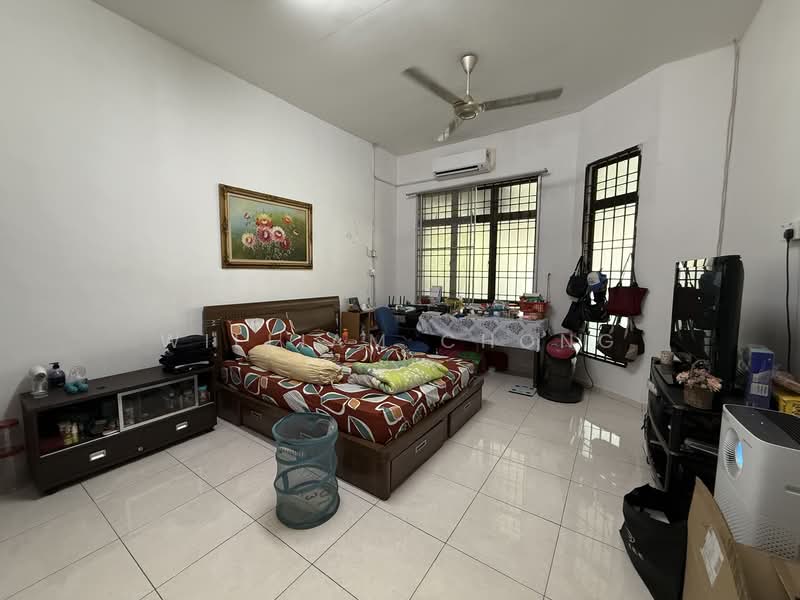 Semi-Detached House for Sale in Taman Rembia Perkasa (Rembia) - William Chong - Bedroom - PropertyGuru.com.my