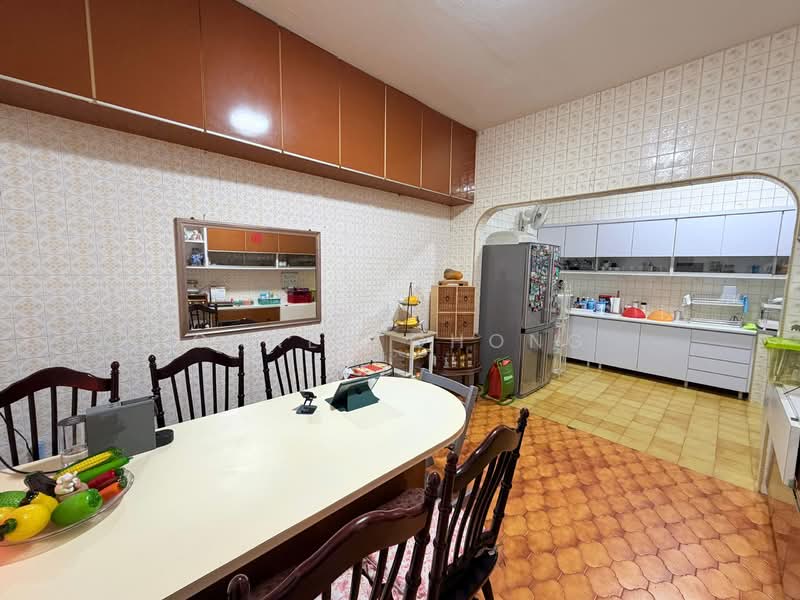 Semi-Detached House for Sale in Taman Tasek (Johor Bahru) - Caren Chong - PropertyGuru.com.my