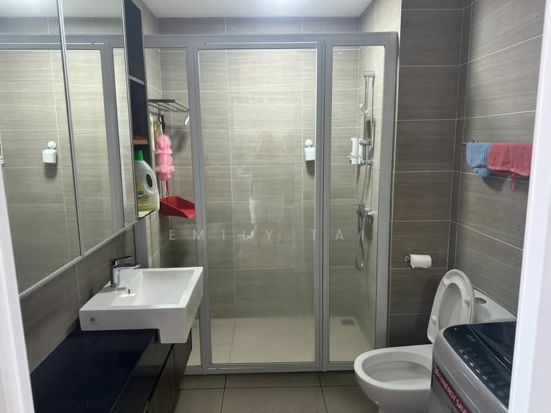 Servis Apartment untuk Disewa di 28 Boulevard - Emily Tai - Bathroom - PropertyGuru.com.my