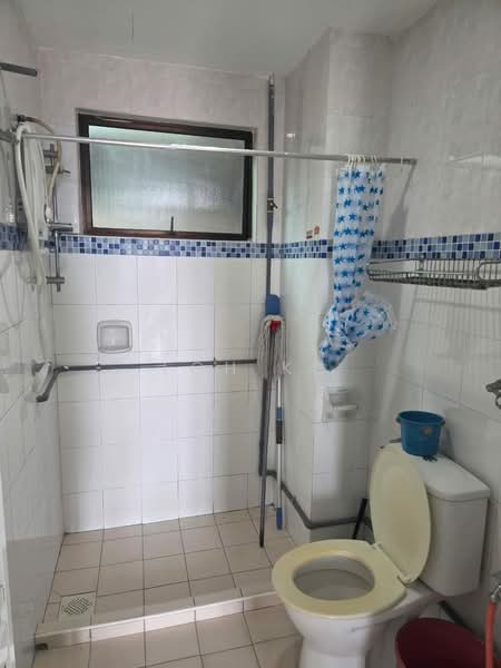 Kondominium untuk Disewa di Glen View Villa - Loh KC - Bathroom - PropertyGuru.com.my