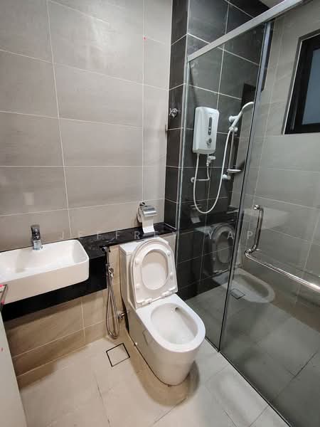 Service Residence for Rent at 2Rio Residence @ Bandar Puteri Puchong - Jeffrey Yap - Bathroom - PropertyGuru.com.my