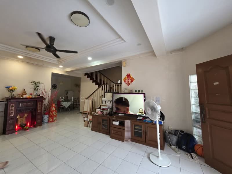 Rumah Teres 2 Tingkat untuk Dijual di Taman Daya (Johor Bahru) - Michelle He - Living Room - PropertyGuru.com.my
