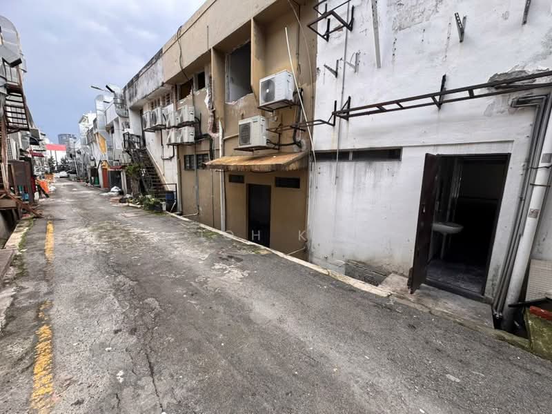 Shop for Rent in Taman Tun Dr Ismail (Kuala Lumpur) - Loh KC - Exterior - PropertyGuru.com.my