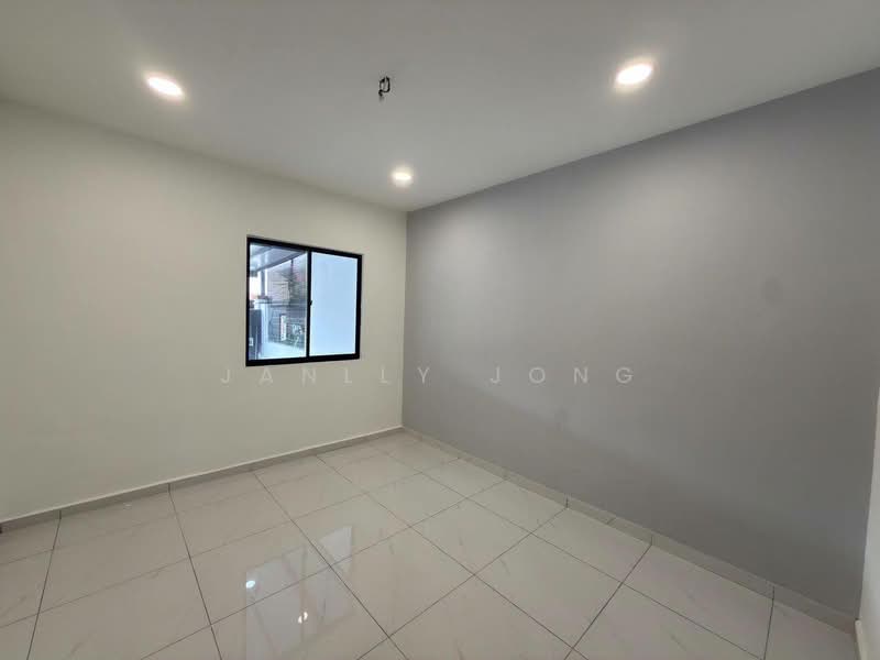 1-storey Terraced House for Sale in Taman Desa Skudai (Skudai) - Janlly Jong - Interior - PropertyGuru.com.my