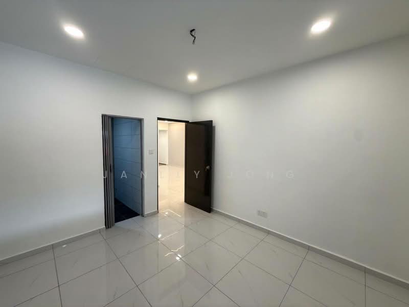 1-storey Terraced House for Sale in Taman Desa Skudai (Skudai) - Janlly Jong - Interior - PropertyGuru.com.my