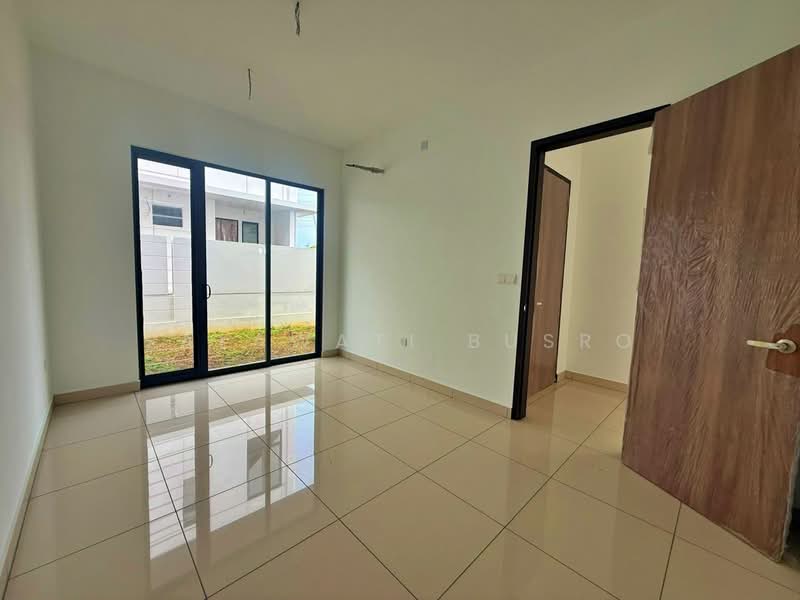 Rumah Berkembar untuk Dijual di Elmina (Shah Alam) - Salawati Busro - Interior - PropertyGuru.com.my