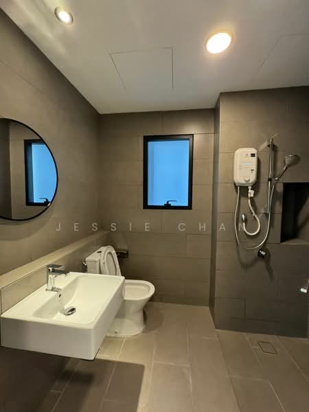 Service Residence for Rent at Maya Ara Residences - Jessie Chan - Bathroom - PropertyGuru.com.my