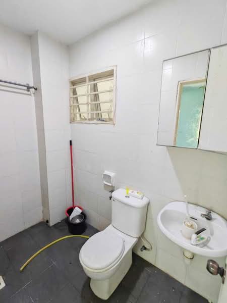 Rumah Bandar untuk Dijual di Taman Putra Perdana (Puchong) - Evan Goh - Bathroom - PropertyGuru.com.my