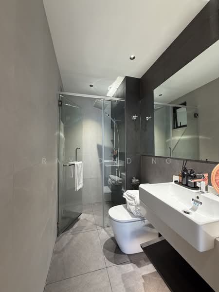 Servis Apartment untuk Dijual di Sunway Cochrane - Raymond Ng - Bathroom - PropertyGuru.com.my