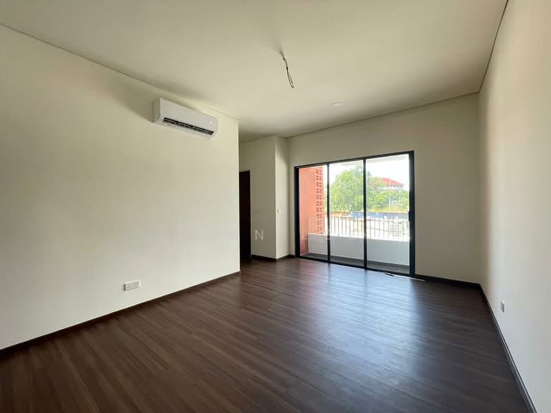 Terraced House for Sale in Happy Garden (Kuchai Lama) - Leon Lee - Living Room - PropertyGuru.com.my