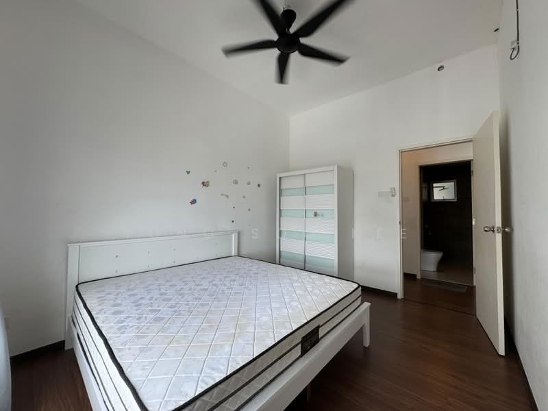 Condominium for Rent at Signature Two - Yong Soo Kee - Bedroom - PropertyGuru.com.my