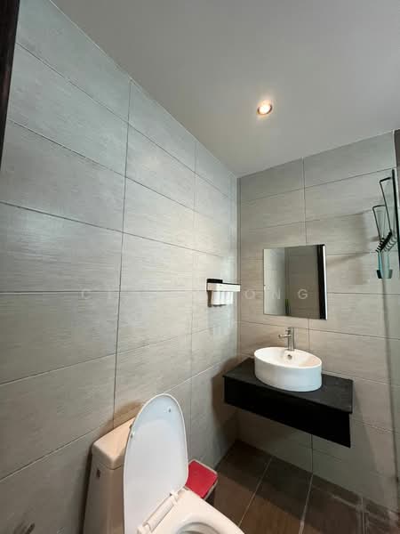 Service Residence for Rent at Molek Regency - Claira Ong - Bathroom - PropertyGuru.com.my
