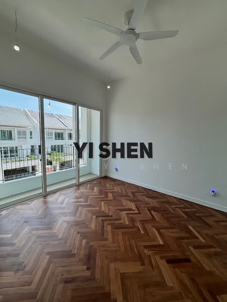 Rumah Teres 3.5 Tingkat untuk Dijual di Tanjung Tokong (Penang) - Chan Yi Shen - Balcony - PropertyGuru.com.my