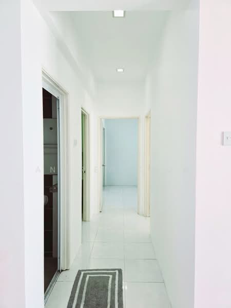 Condominium for Rent at Summer Place - Andrew Chow - Corridor - PropertyGuru.com.my