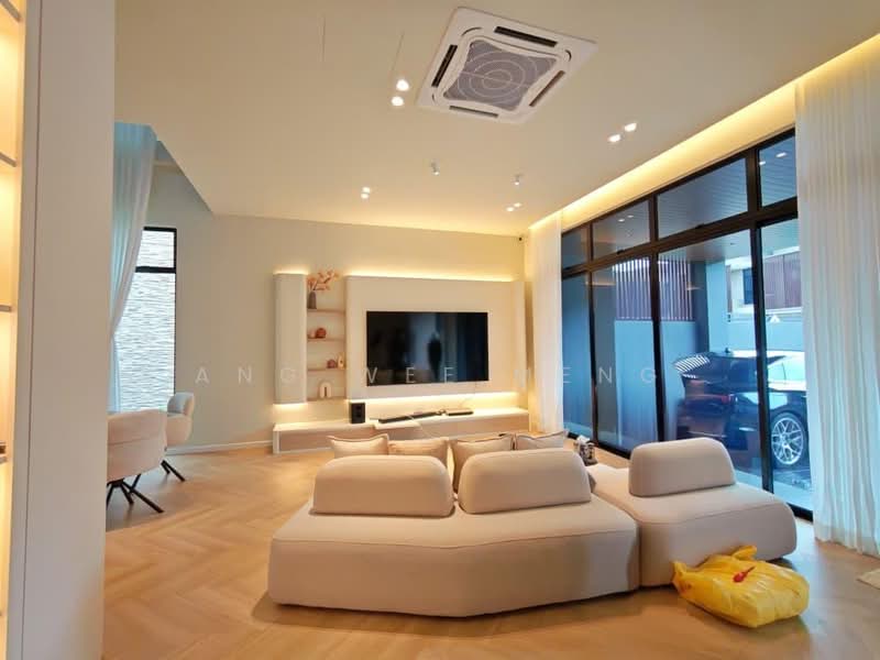 Rumah Teres 2 Tingkat untuk Dijual di Johor Bahru (Johor) - Ang Wee Meng - PropertyGuru.com.my