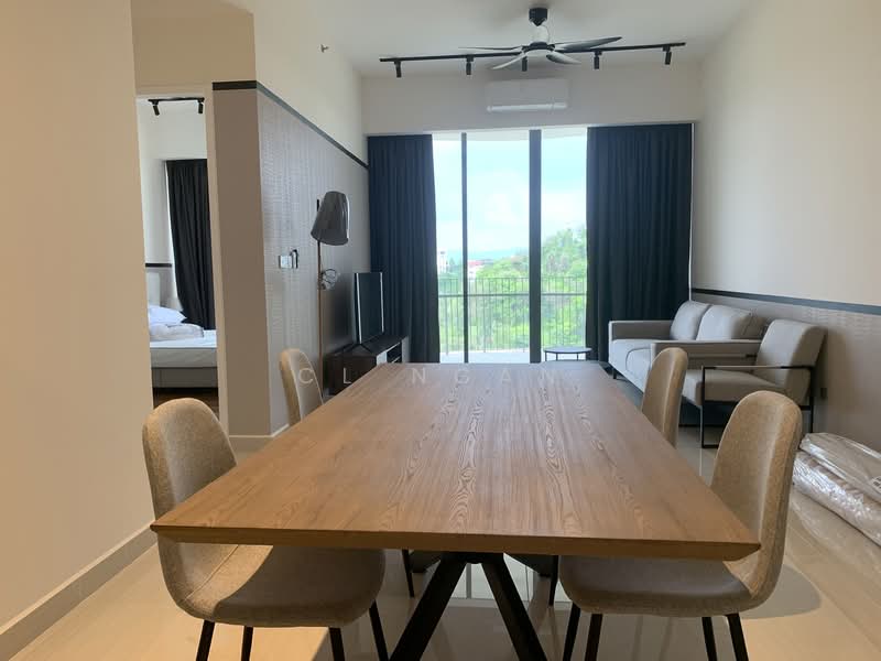 Servis Apartment untuk Disewa di Senada Residence @ KLGCC Resort - CL Ngan - Living Room - PropertyGuru.com.my