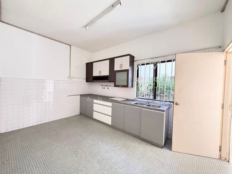 Semi-Detached House for Sale in Taman Nong Chik (Johor Bahru) - Janice . - PropertyGuru.com.my